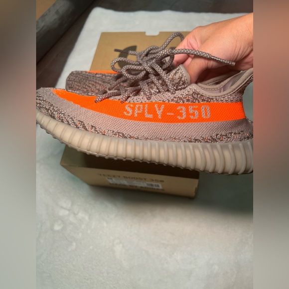 Used adidas Yeezy Boost 350 V2 Beluga Reflective - Picture 6 of 9